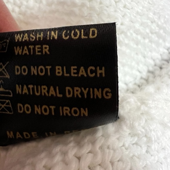 Ecologic Arts Peruvian Hand Woven Alpaca Wool Tasseled Hooded Sweater One Sz - Picture 8 of 8